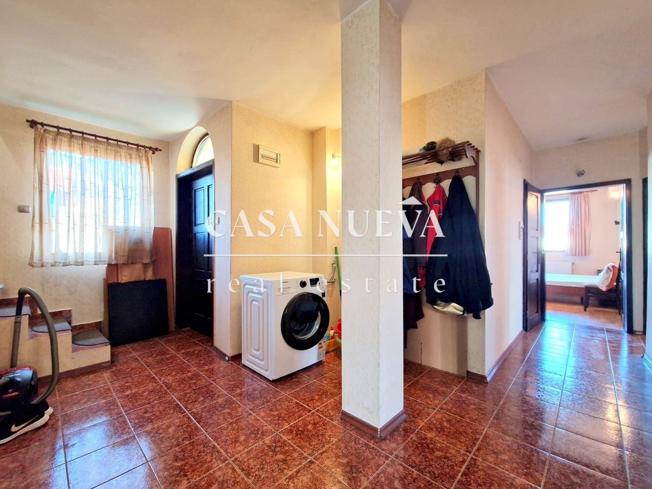 Продава КЪЩА, гр. София, с. Волуяк, снимка 7 - Къщи - 53930252