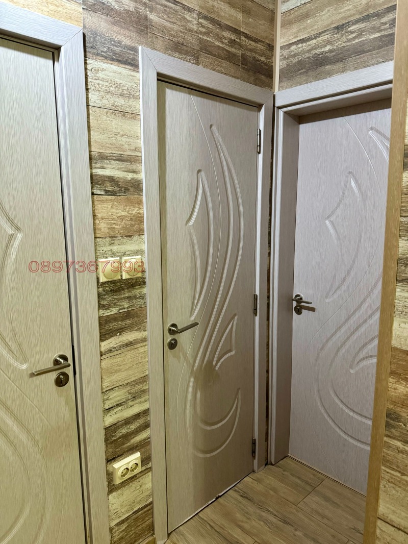 Продава  3-стаен град Добрич , Център , 86 кв.м | 81862292 - изображение [12]