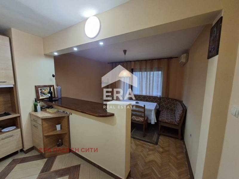 Продава 3-СТАЕН, гр. Плевен, Сторгозия, снимка 2 - Апартаменти - 53015931