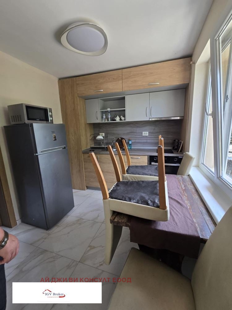 Продава КЪЩА, гр. София, Орландовци, снимка 3 - Къщи - 55006486