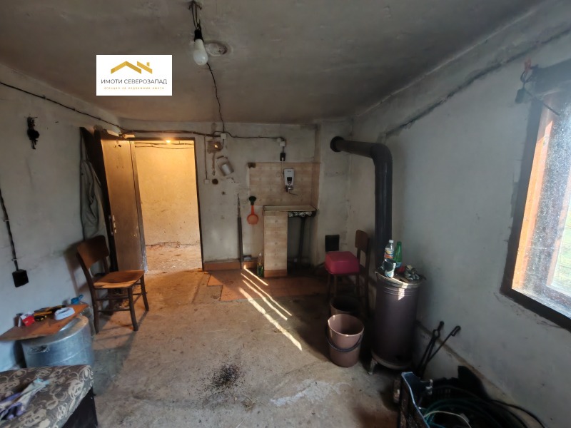 Продава БИЗНЕС ИМОТ, с. Песочница, област Монтана, снимка 5 - Други - 52413723