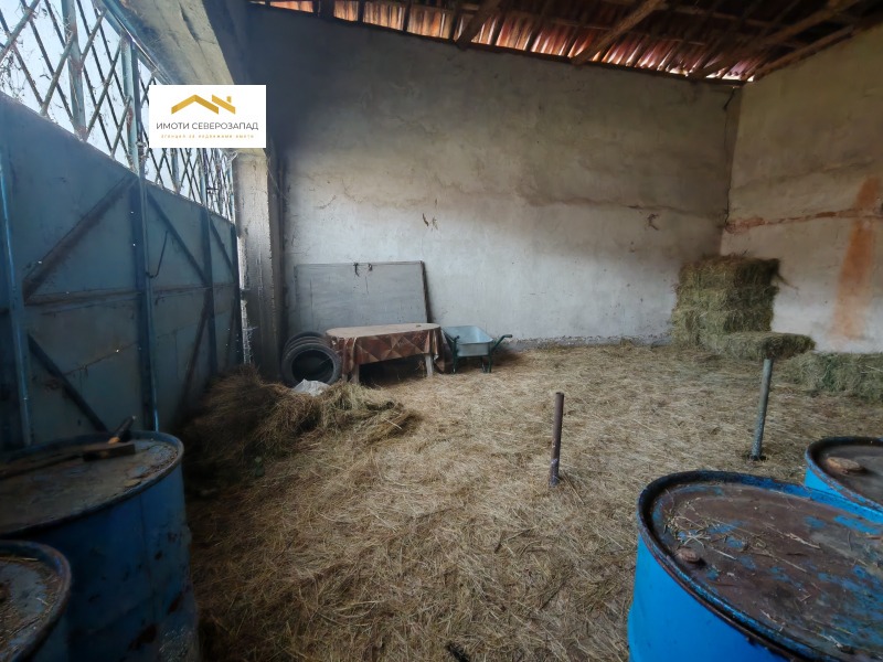 Продава БИЗНЕС ИМОТ, с. Песочница, област Монтана, снимка 7 - Други - 52413723