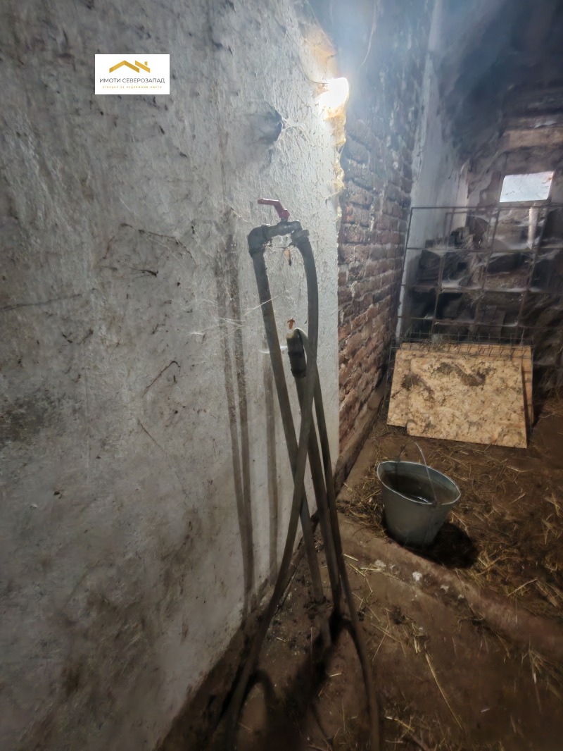 Продава БИЗНЕС ИМОТ, с. Песочница, област Монтана, снимка 10 - Други - 52413723