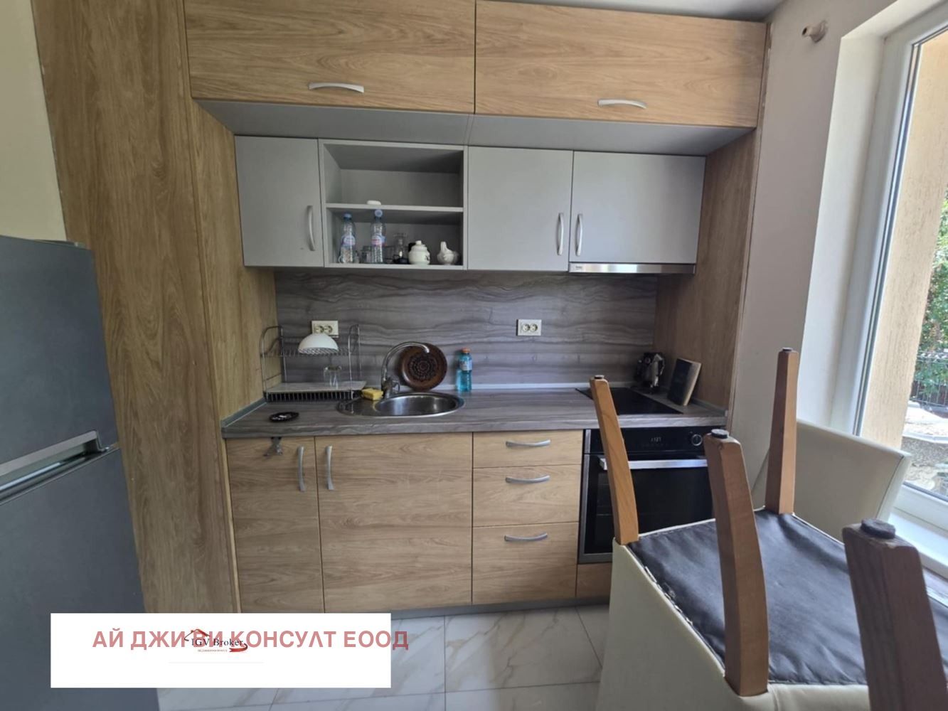 Продава КЪЩА, гр. София, Орландовци