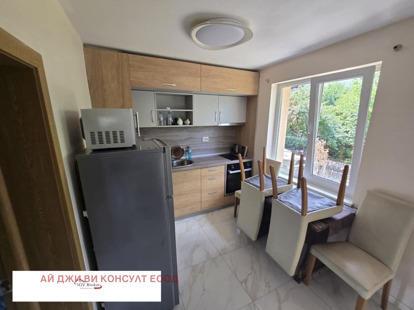 Продава КЪЩА, гр. София, Орландовци, снимка 2 - Къщи - 55006486