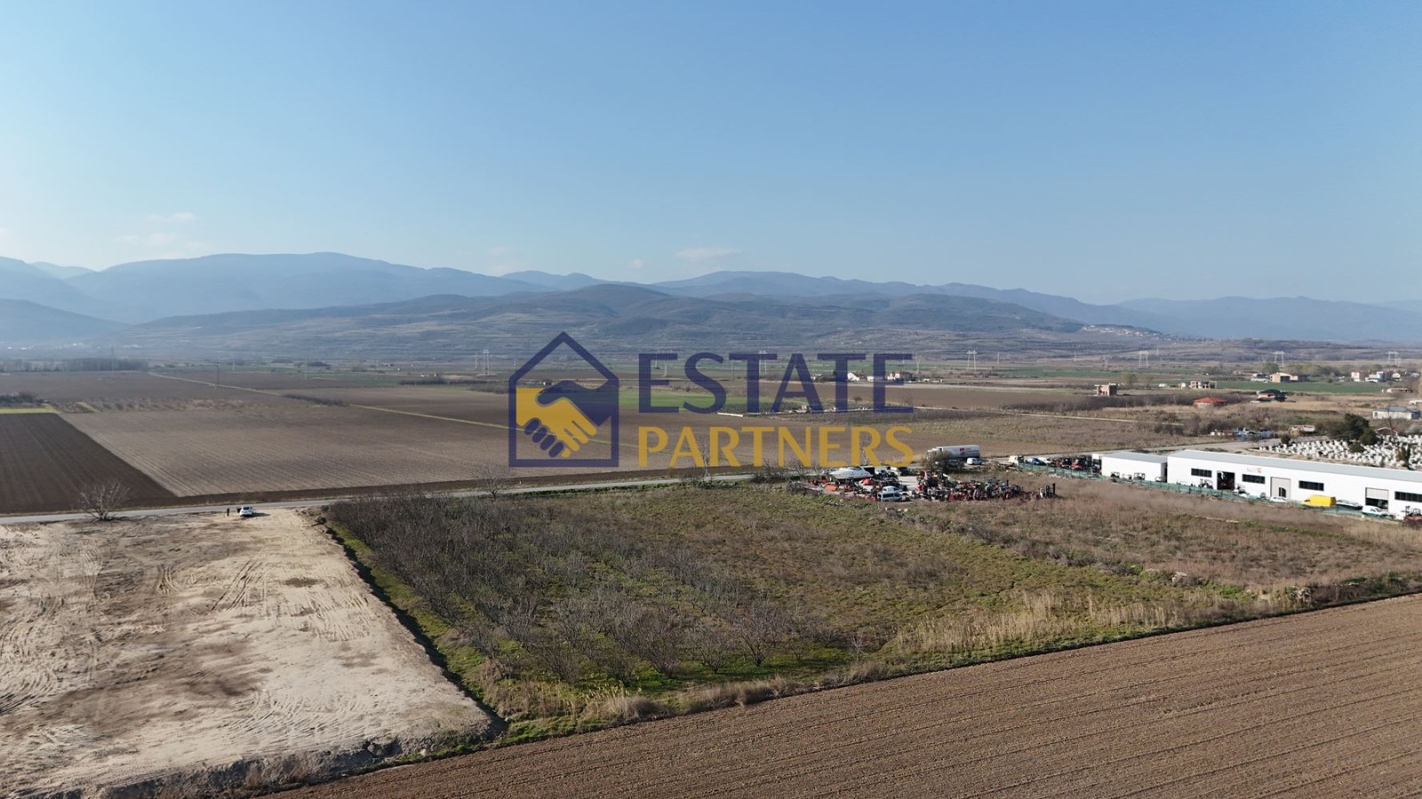 Продава ПАРЦЕЛ, с. Златитрап, област Пловдив