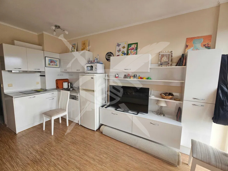 Продава 2-СТАЕН, с. Шкорпиловци, област Варна