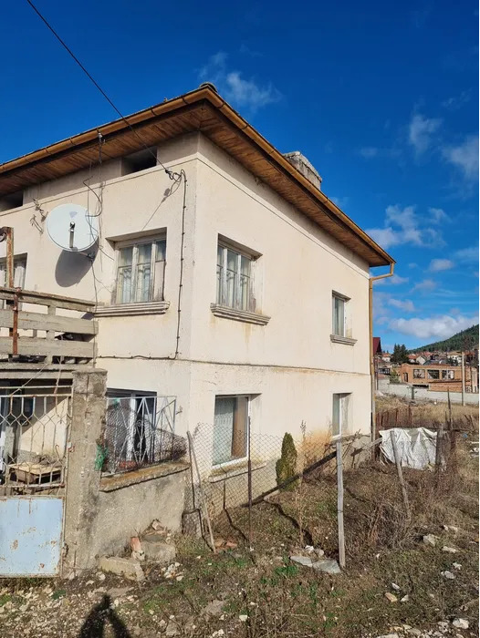 Продава КЪЩА, с. Равногор, област Пазарджик