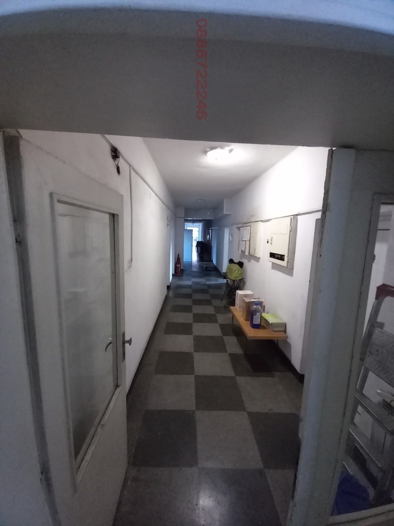 Продава ПРОМ. ПОМЕЩЕНИЕ, гр. Ловеч, Младост, снимка 5 - Производствени сгради - 52786307