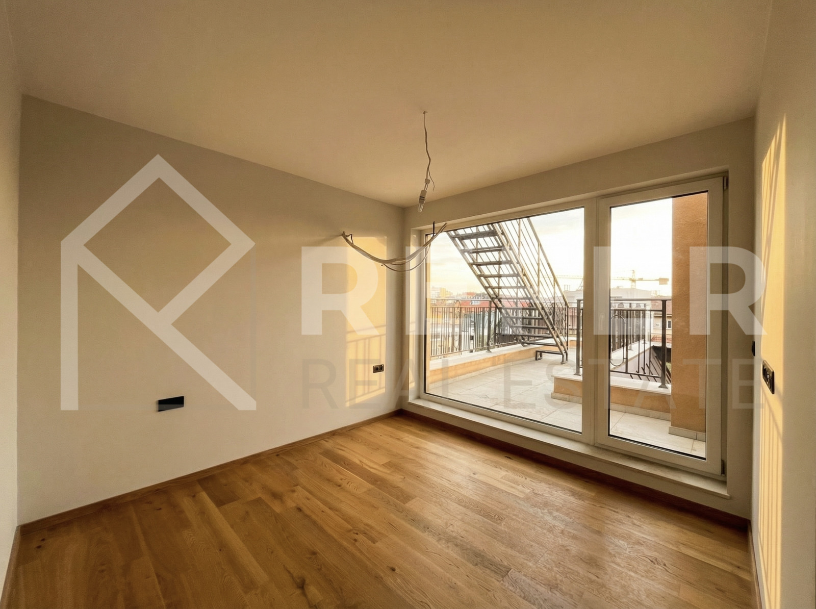 Продава 3-СТАЕН, гр. София, Център, снимка 10 - Апартаменти - 54053915