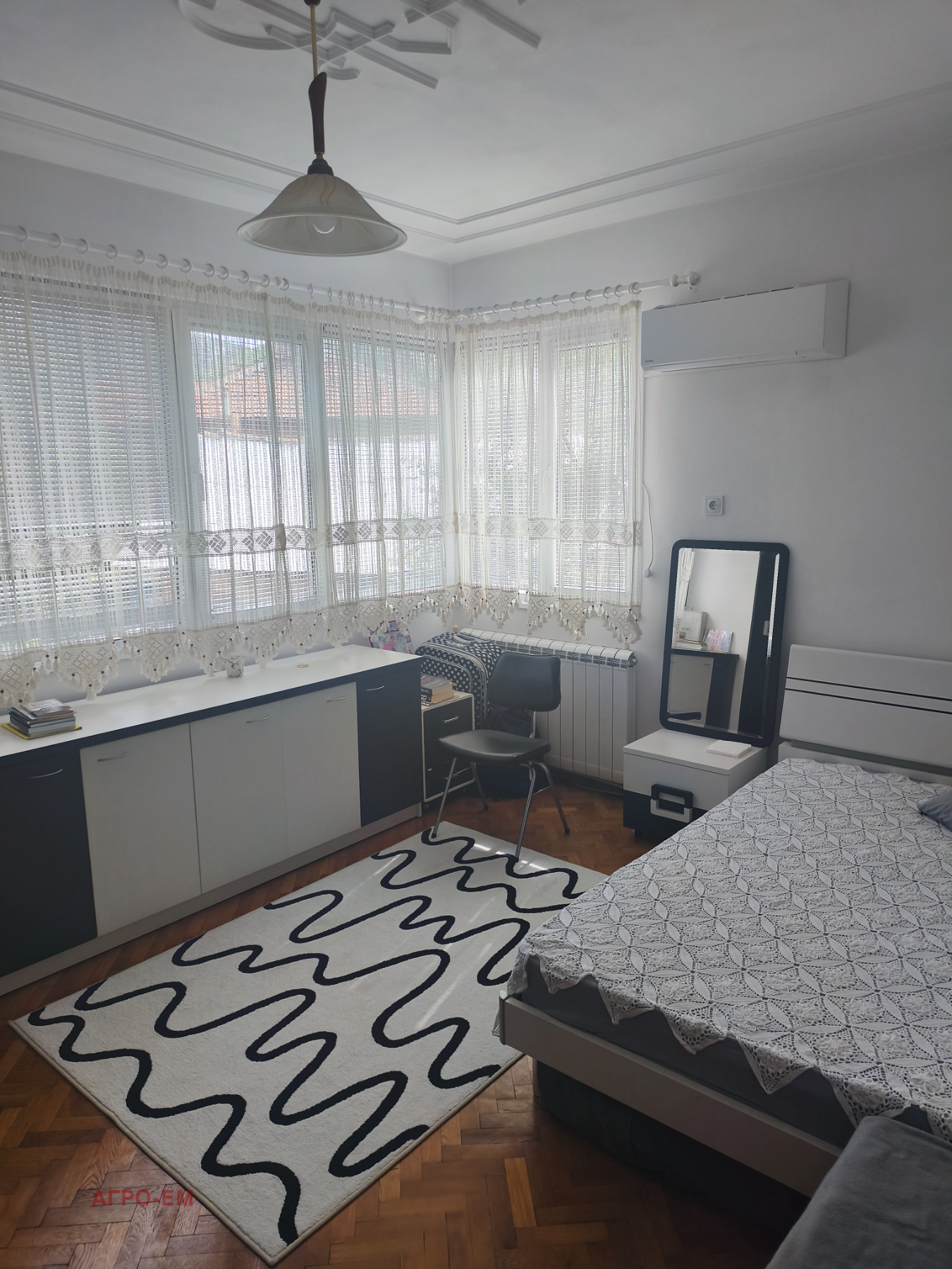 Продава ЕТАЖ ОТ КЪЩА, гр. Враца, Център, снимка 9 - Етаж от къща - 55225963