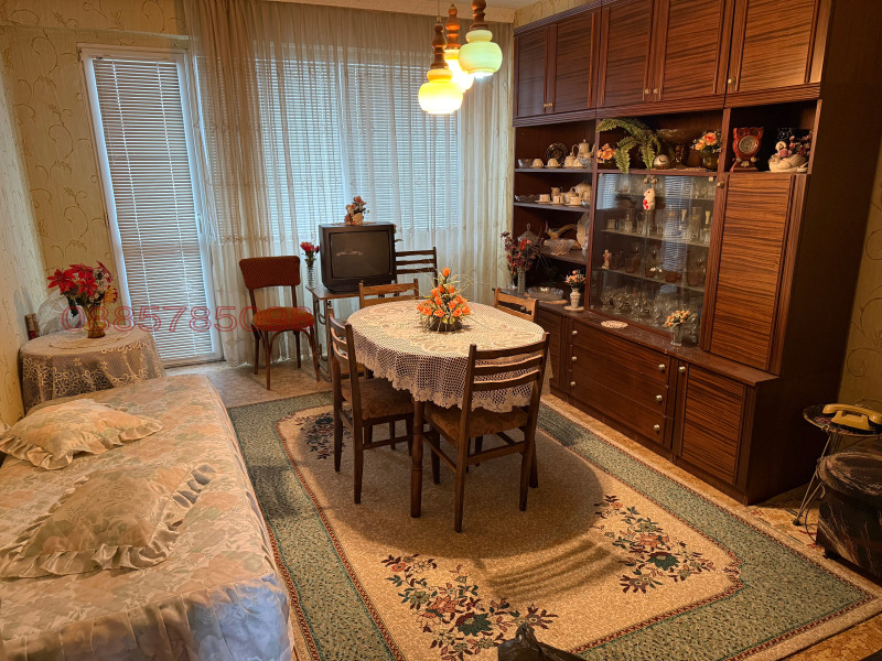 Na prodej  2 ložnice Plovdiv , Izgrev , 90 m2 | 66207757 - obraz [12]