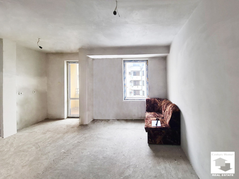 Продава 3-СТАЕН, гр. Велико Търново, Колю Фичето, снимка 4 - Апартаменти - 53177673