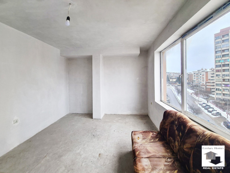 Продава 3-СТАЕН, гр. Велико Търново, Колю Фичето, снимка 3 - Апартаменти - 53177673