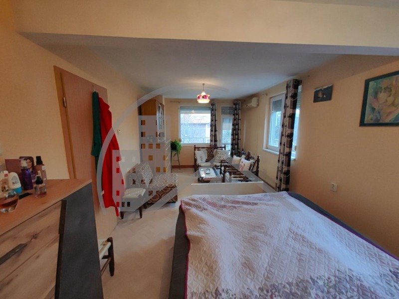 À vendre  Maison Varna , Izgrev , 275 m² | 31112961 - image [2]