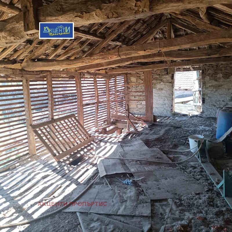 Продава КЪЩА, с. Буря, област Габрово, снимка 6 - Къщи - 52321271