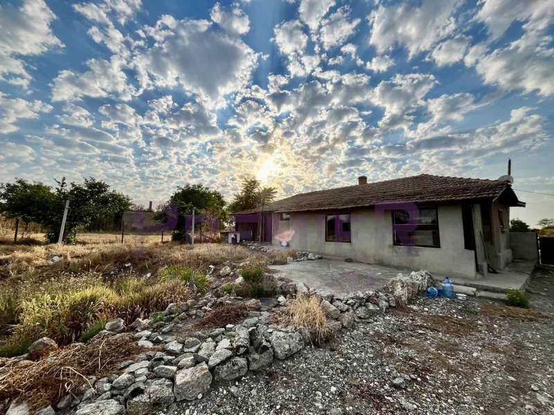 Продава ЗЕМЕДЕЛСКА ЗЕМЯ, с. Змеево, област Добрич, снимка 13 - Земеделска земя - 53429775