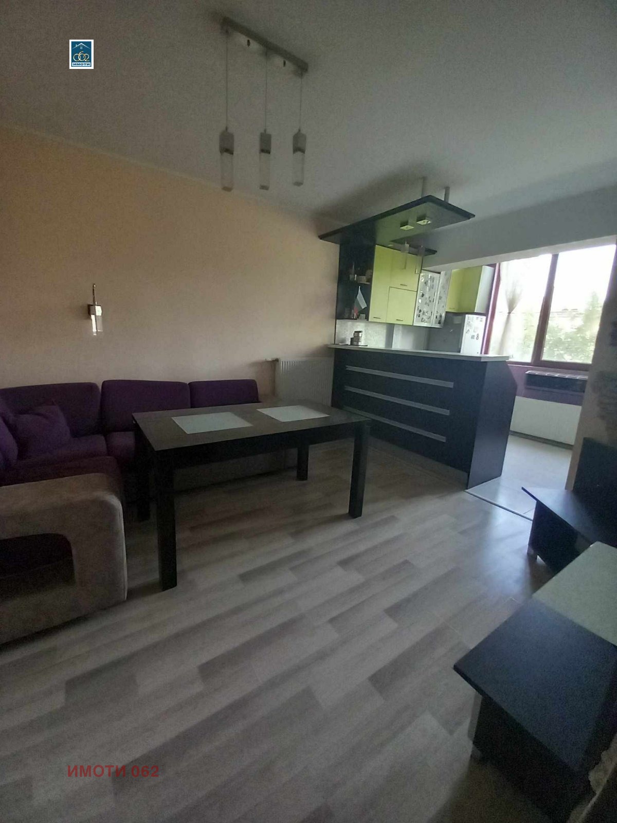 Продава 3-СТАЕН, гр. Велико Търново, Център, снимка 2 - Апартаменти - 52393114