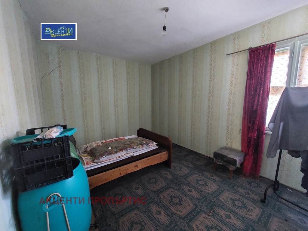 Продава КЪЩА, с. Буря, област Габрово, снимка 2 - Къщи - 52321271