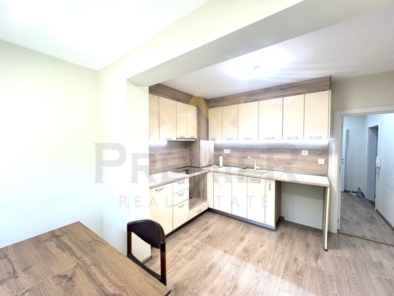 Продава  3-стаен град Варна , Левски 1 , 62 кв.м | 42674270 - изображение [2]