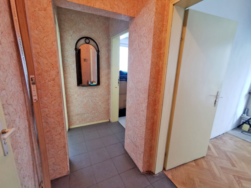 Eladó  2 hálószobás Plovdiv , Vastanicseski , 70 négyzetméter | 21734193 - kép [11]