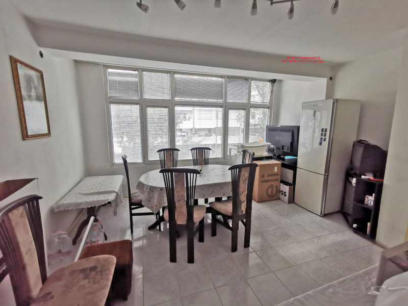 Eladó  2 hálószobás Plovdiv , Vastanicseski , 70 négyzetméter | 21734193 - kép [3]