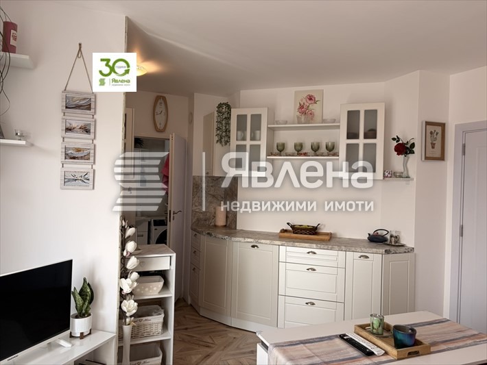 Продава 4-СТАЕН, гр. Варна, Погреби, снимка 15 - Апартаменти - 53979934