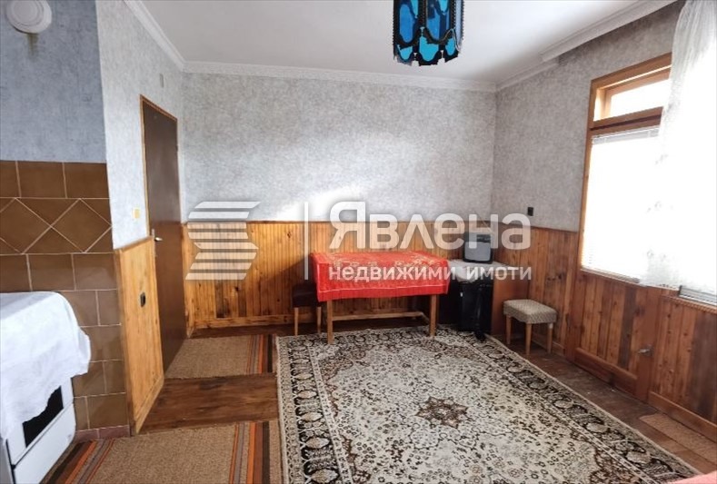 Продава КЪЩА, с. Падеш, област Благоевград, снимка 15 - Къщи - 46063635