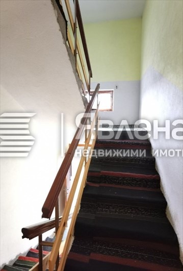 Продава КЪЩА, с. Падеш, област Благоевград, снимка 10 - Къщи - 46063635