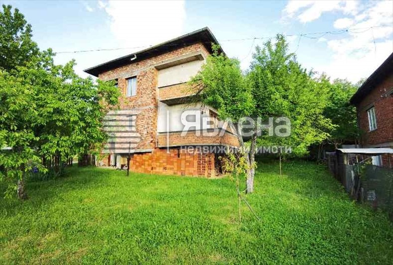 Продава  Къща област Благоевград , с. Падеш , 160 кв.м | 57536054