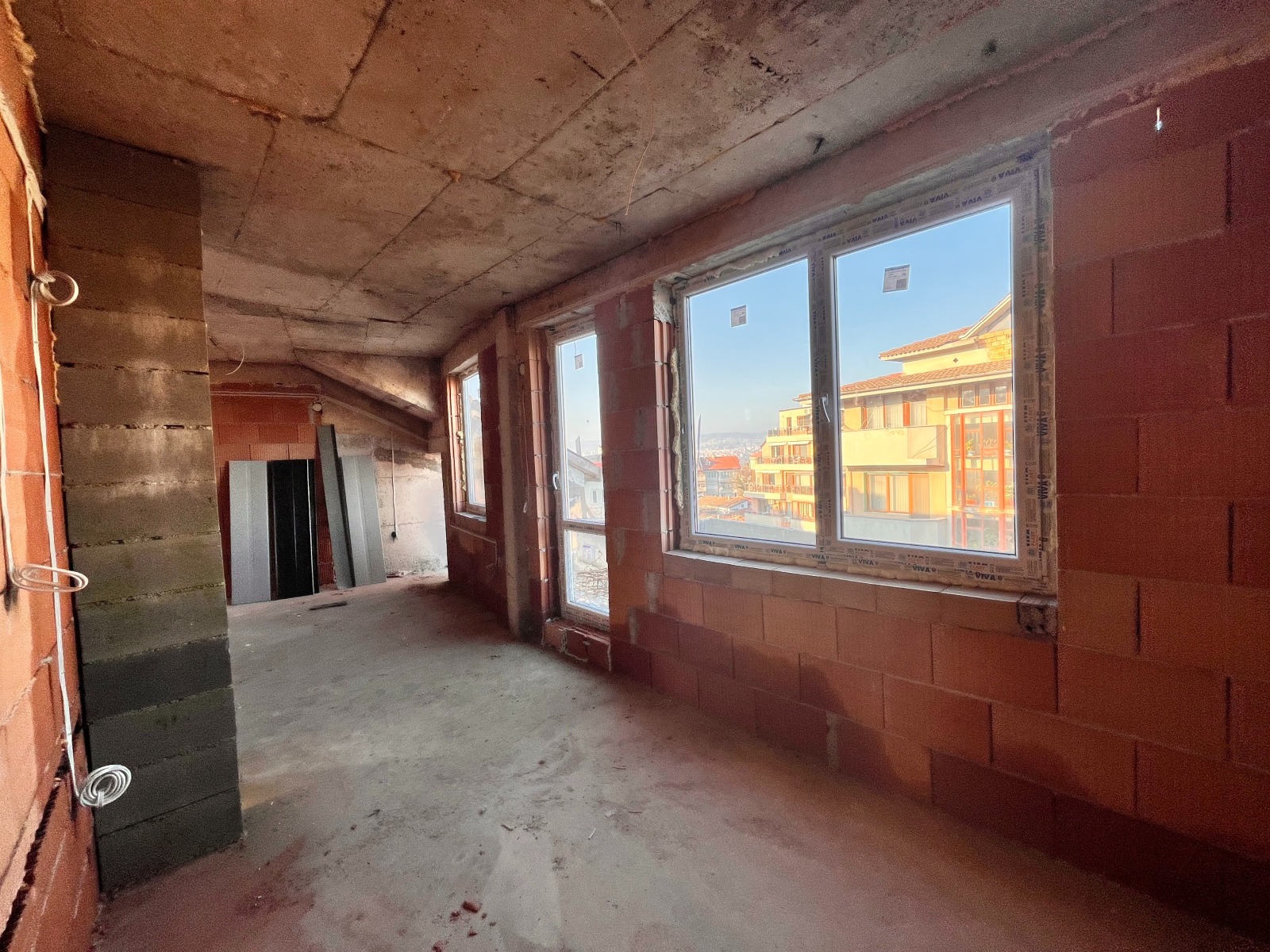 Продава 3-СТАЕН, гр. Варна, Аспарухово, снимка 2 - Апартаменти - 53721769