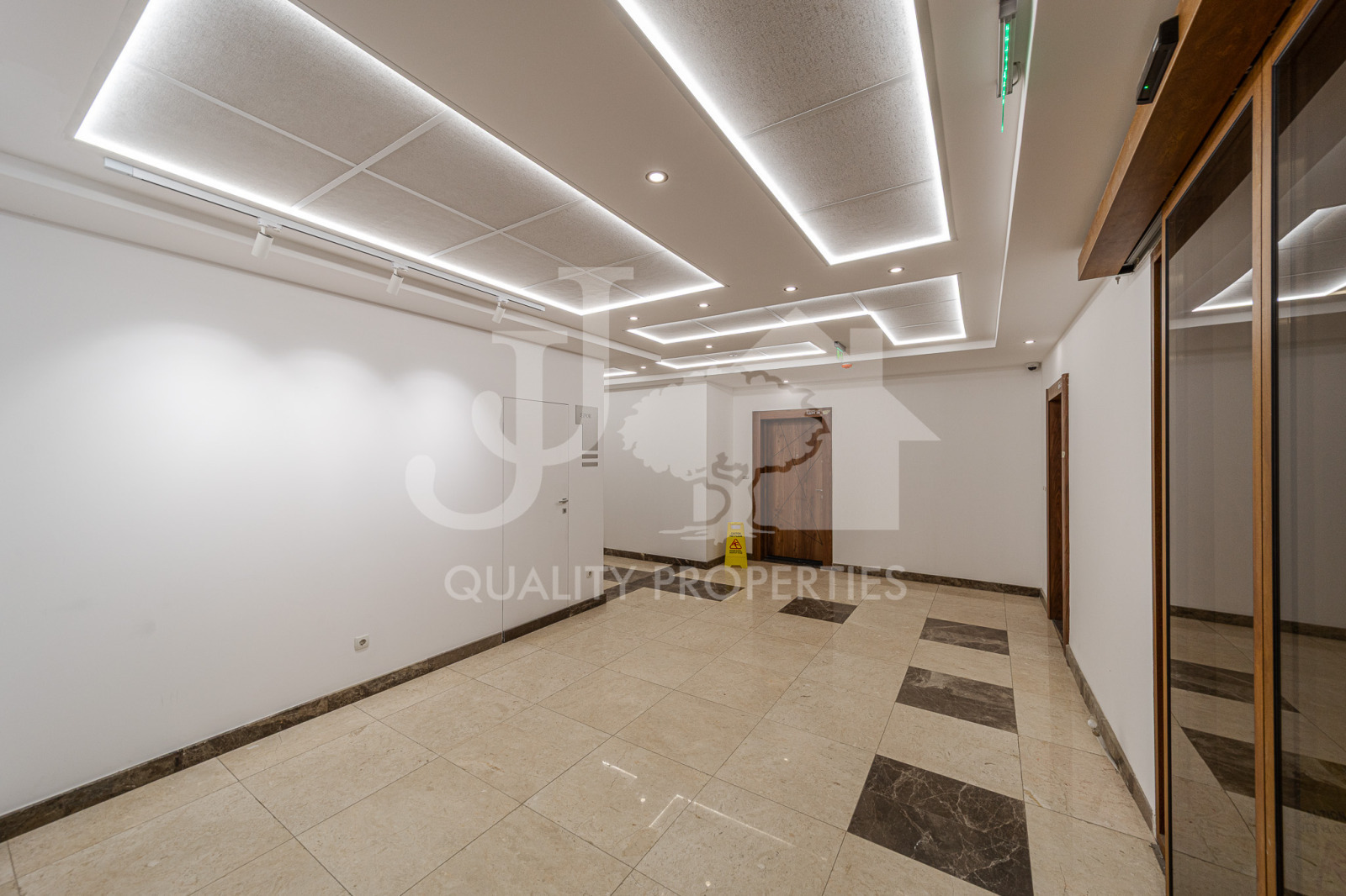 Продава ОФИС, гр. София, Сердика, снимка 17 - Офиси - 54606092