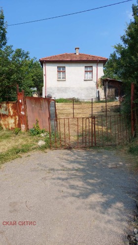 Продажба на имоти в гр. Годеч, област София - изображение 7 