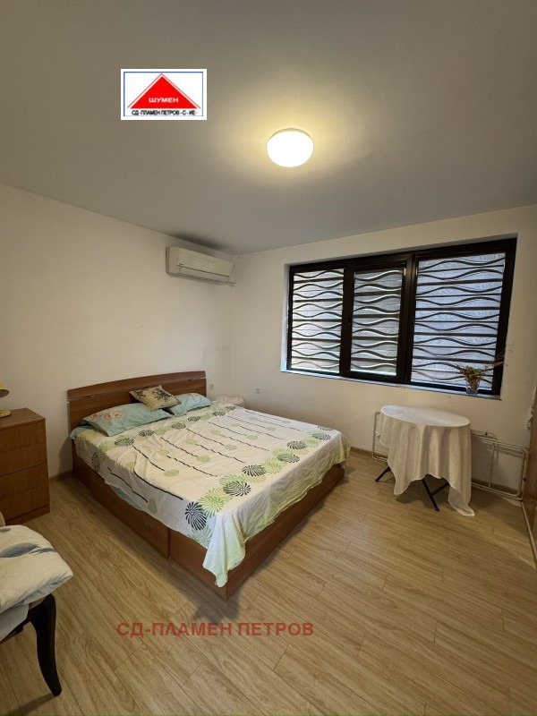 Продава 2-СТАЕН, гр. Шумен, Център, снимка 3 - Апартаменти - 52662308