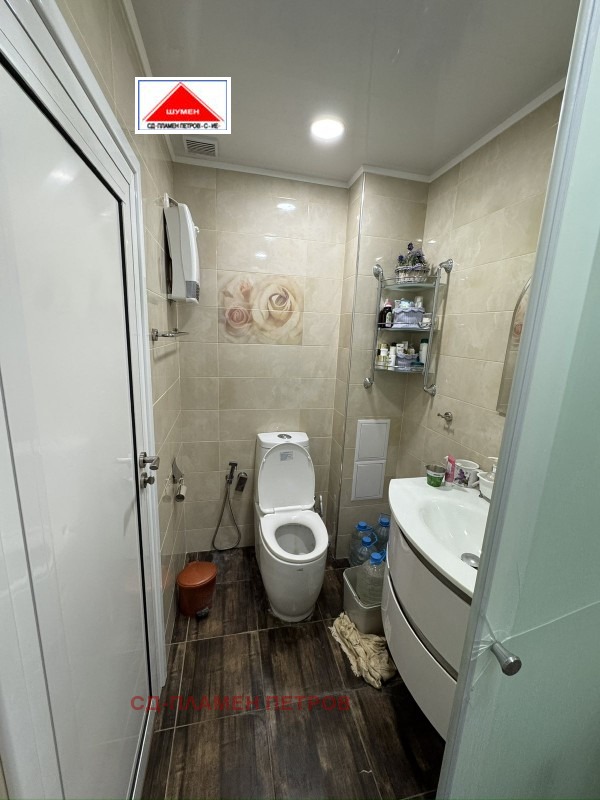 Продава 2-СТАЕН, гр. Шумен, Център, снимка 8 - Апартаменти - 52662308