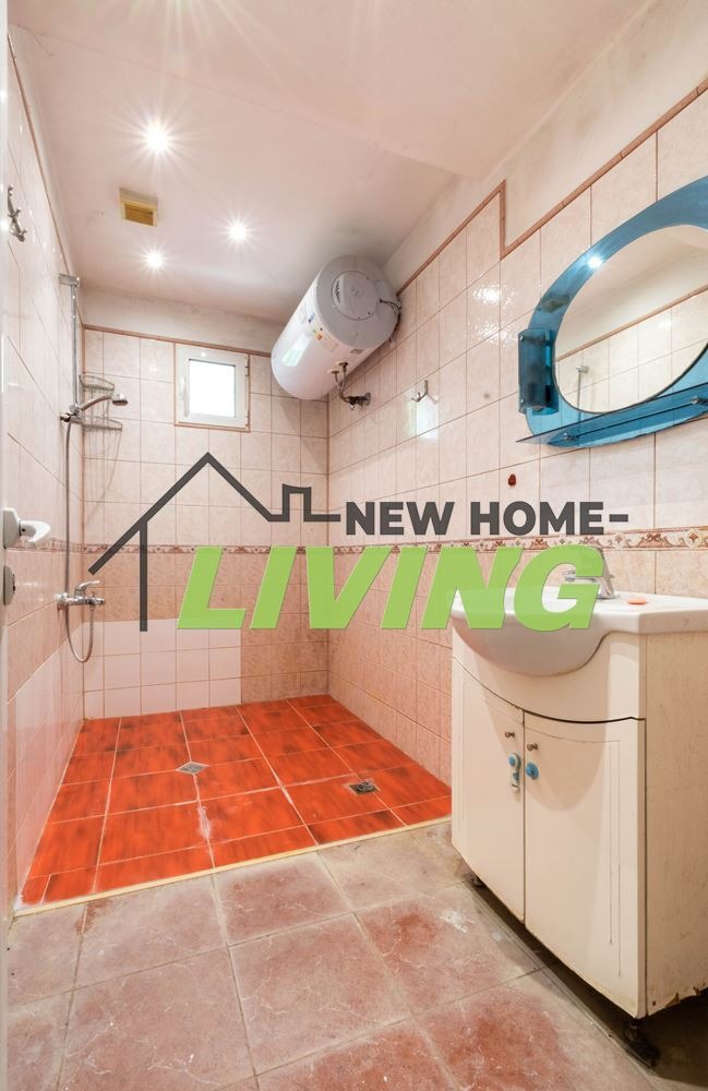 Продава ЕТАЖ ОТ КЪЩА, гр. Пловдив, Кючук Париж, снимка 13 - Етаж от къща - 55174049