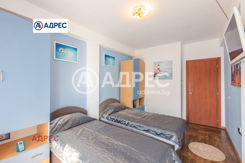 Продава МНОГОСТАЕН, гр. Варна, Център, снимка 16 - Апартаменти - 56197797