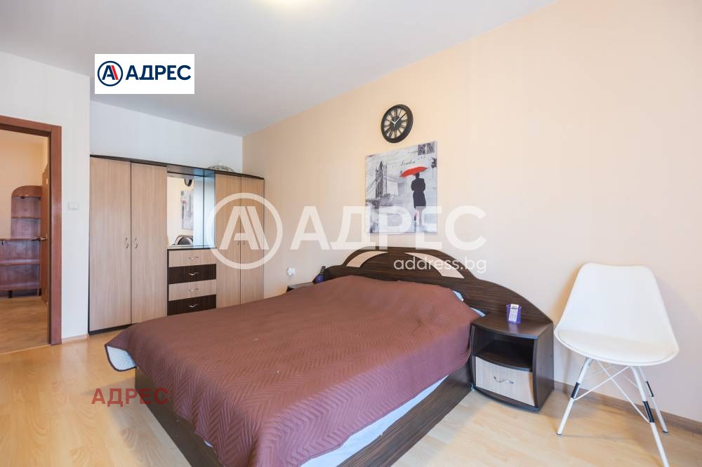 Продава МНОГОСТАЕН, гр. Варна, Център, снимка 7 - Апартаменти - 56197797
