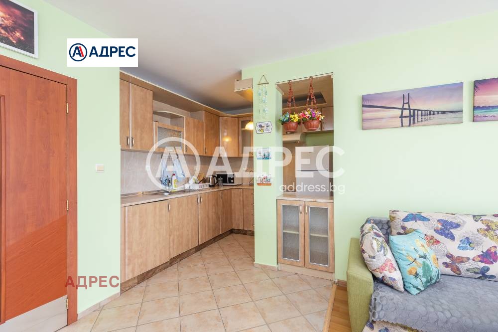 Продава МНОГОСТАЕН, гр. Варна, Център, снимка 5 - Апартаменти - 56197797