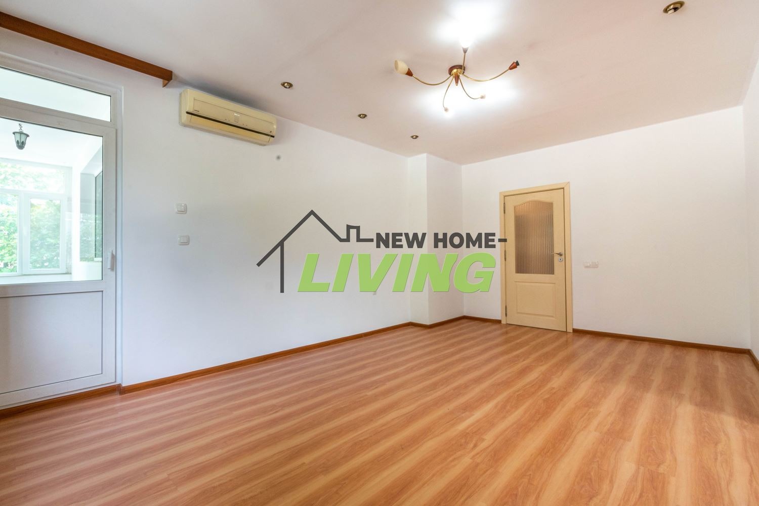 Продава ЕТАЖ ОТ КЪЩА, гр. Пловдив, Кючук Париж, снимка 4 - Етаж от къща - 55174049
