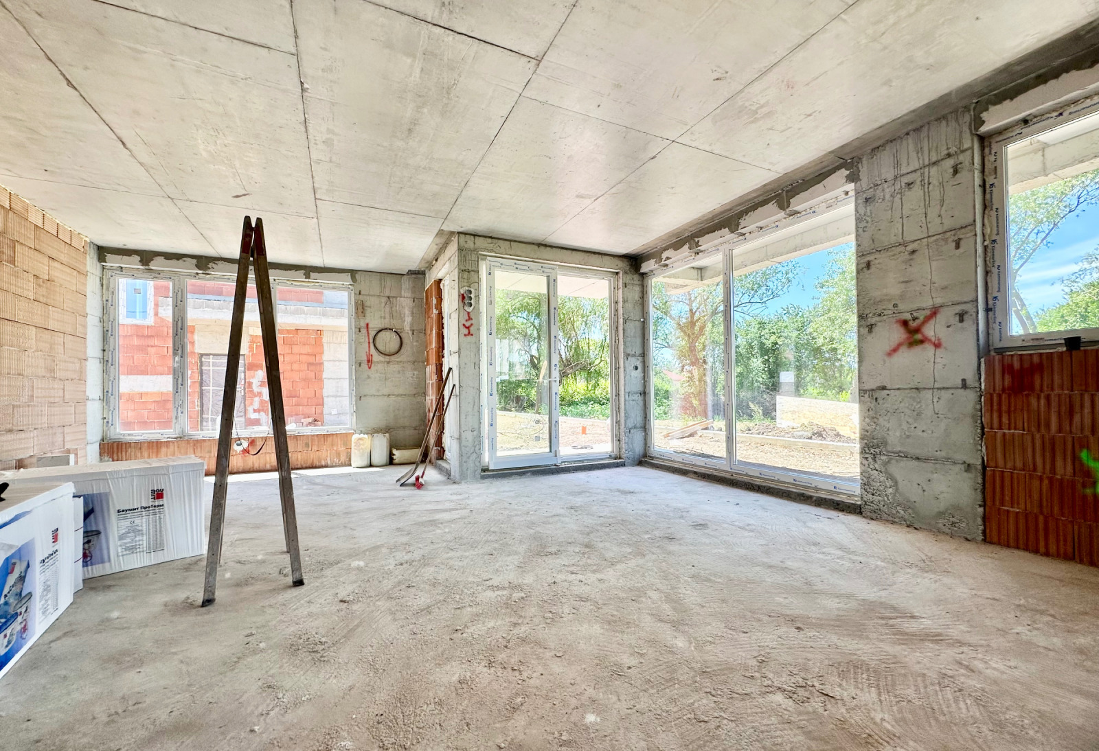 Продава КЪЩА, гр. София, с. Волуяк, снимка 2 - Къщи - 55300128