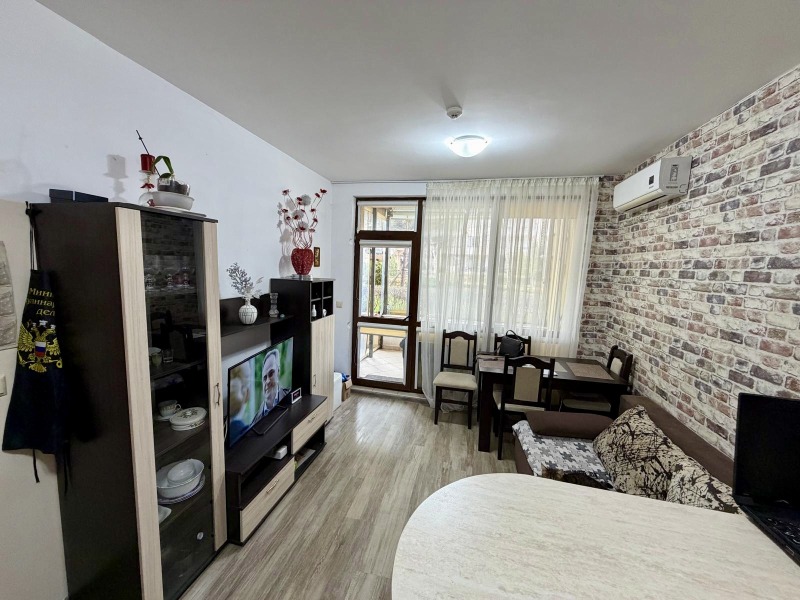 Продава 2-СТАЕН, гр. Свети Влас, област Бургас