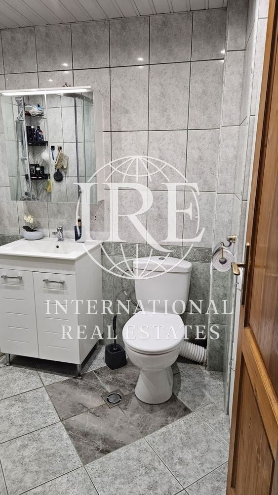 Продава 4-СТАЕН, гр. Варна, Погреби, снимка 4 - Апартаменти - 53561736