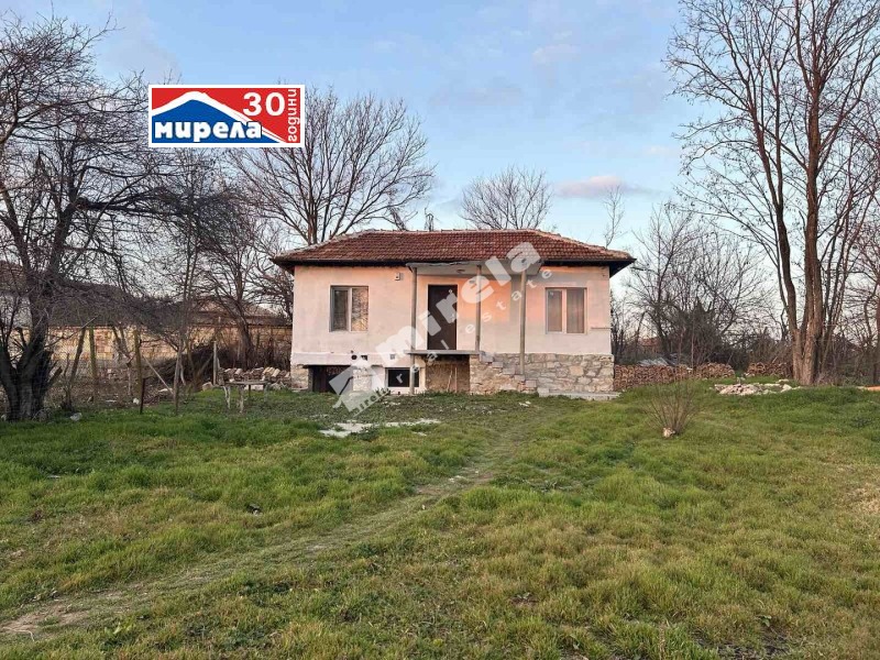 Продава КЪЩА, с. Каранци, област Велико Търново, снимка 12 - Къщи - 49447913