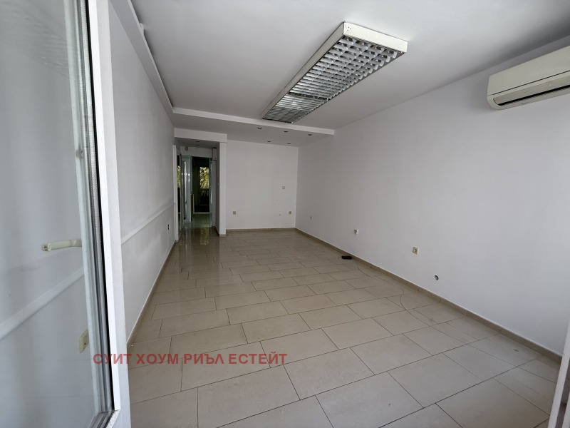 Продава ОФИС в град Бургас, Център - 72 кв.м / 124 992 € » 244 463.10 лв., СУИТ ХОУМ РИЪЛ ЕСТЕЙТ