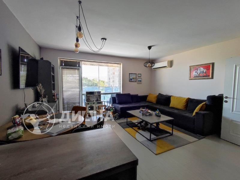 En venta  1 dormitorio Plovdiv , Gagarin , 82 metros cuadrados | 29907138 - imagen [4]