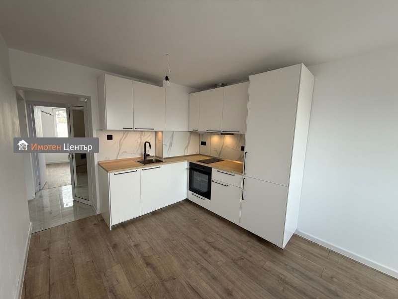 Продава 3-СТАЕН, гр. София, Красна поляна 1