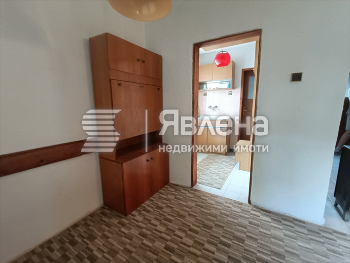 Продава КЪЩА, с. Марково, област Пловдив, снимка 8 - Къщи - 53001728