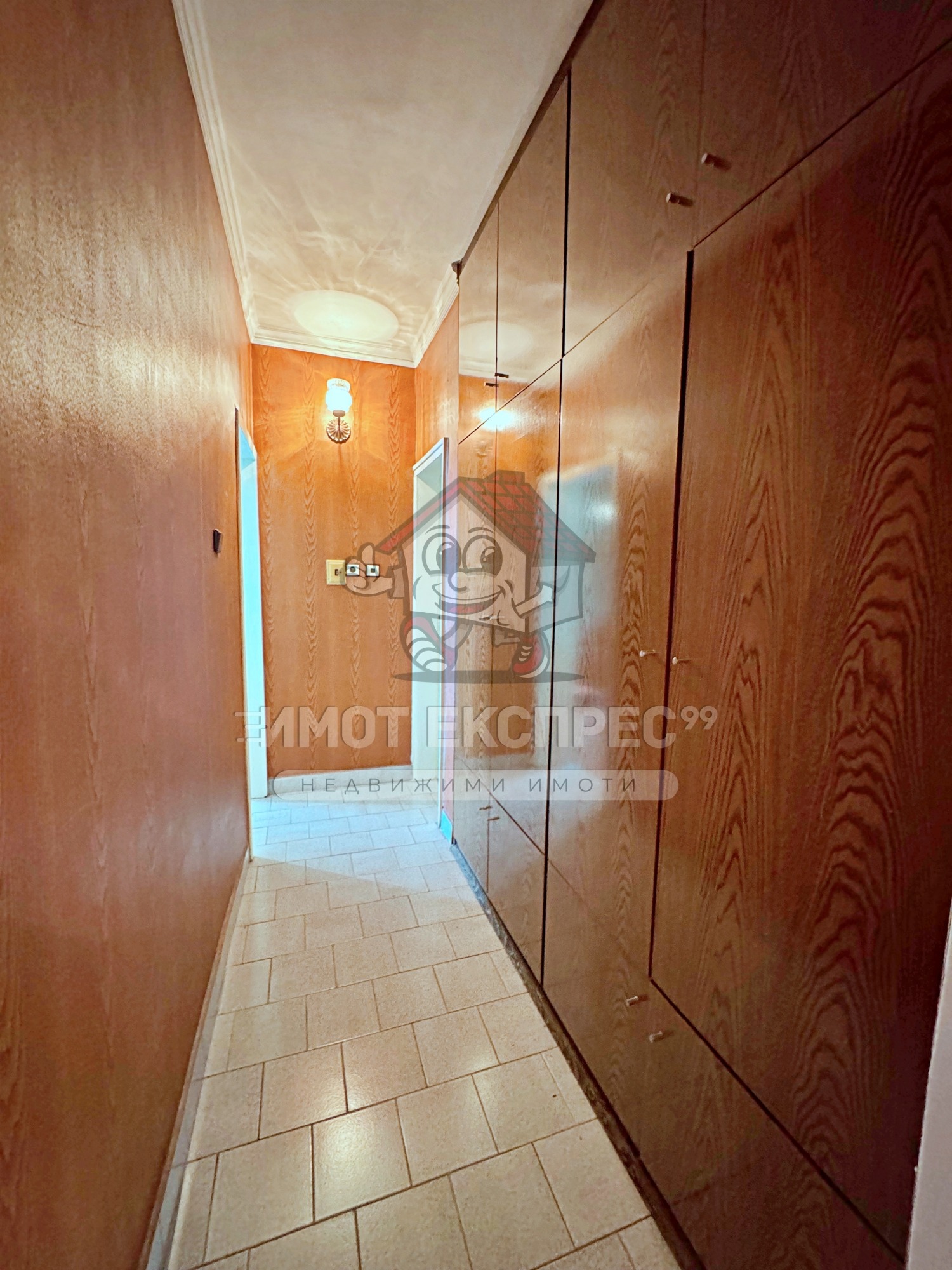 Продава ЕТАЖ ОТ КЪЩА, гр. Асеновград, област Пловдив, снимка 8 - Етаж от къща - 55132745