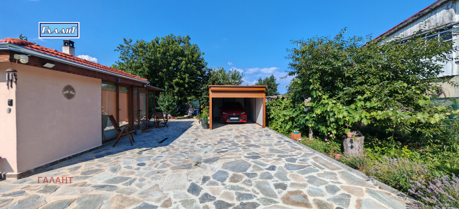 Продава КЪЩА, гр. Варна, м-т Перчемлията, снимка 2 - Къщи - 55334220